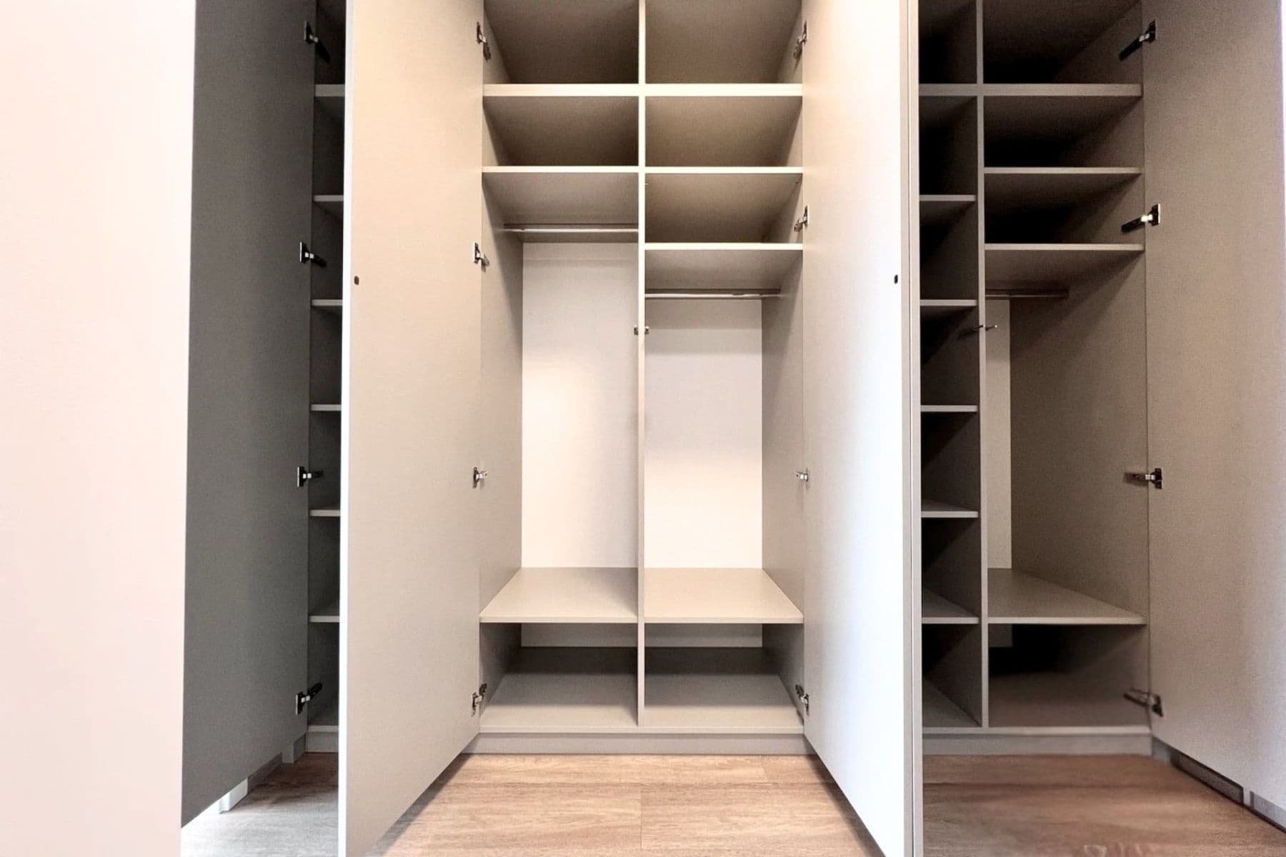 Pronájem bytu 1+kk 32 m², Poděbradská, Praha, Praha Pronájem bytu 1+kk 32 m², Poděbradská, Praha, Praha