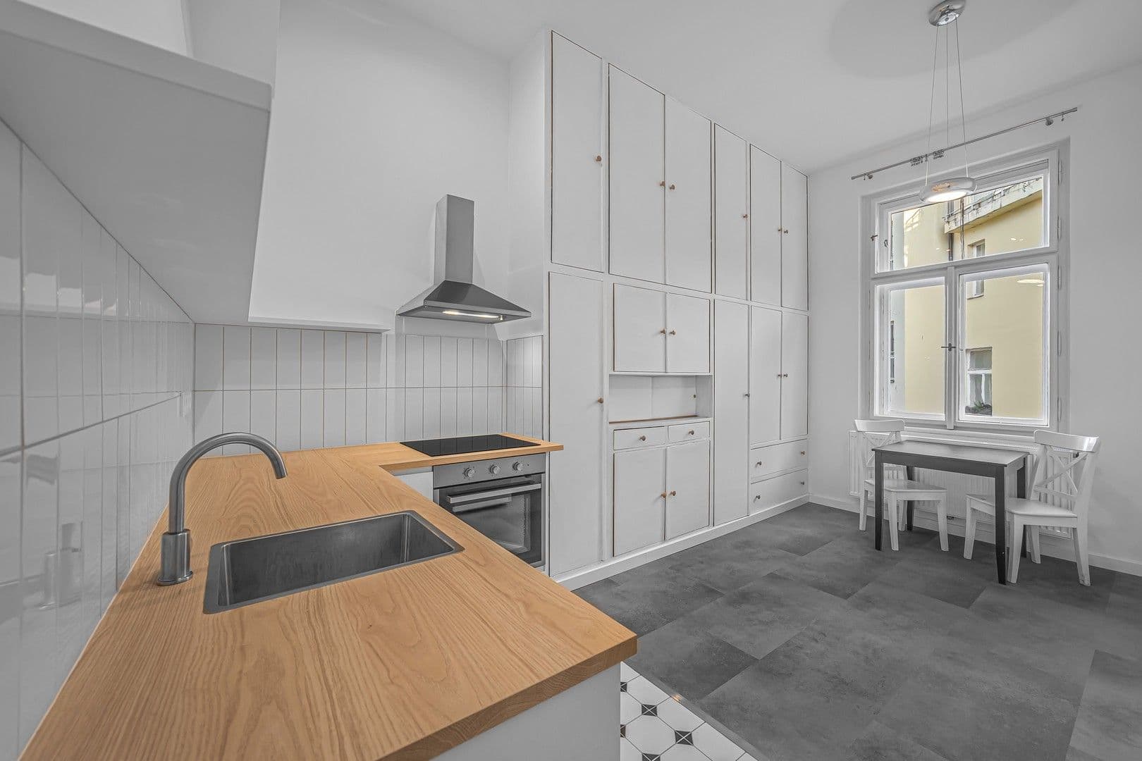 Pronájem bytu 2+1 73 m², Jana Zajíce, Praha, Praha Pronájem bytu 2+1 73 m², Jana Zajíce, Praha, Praha