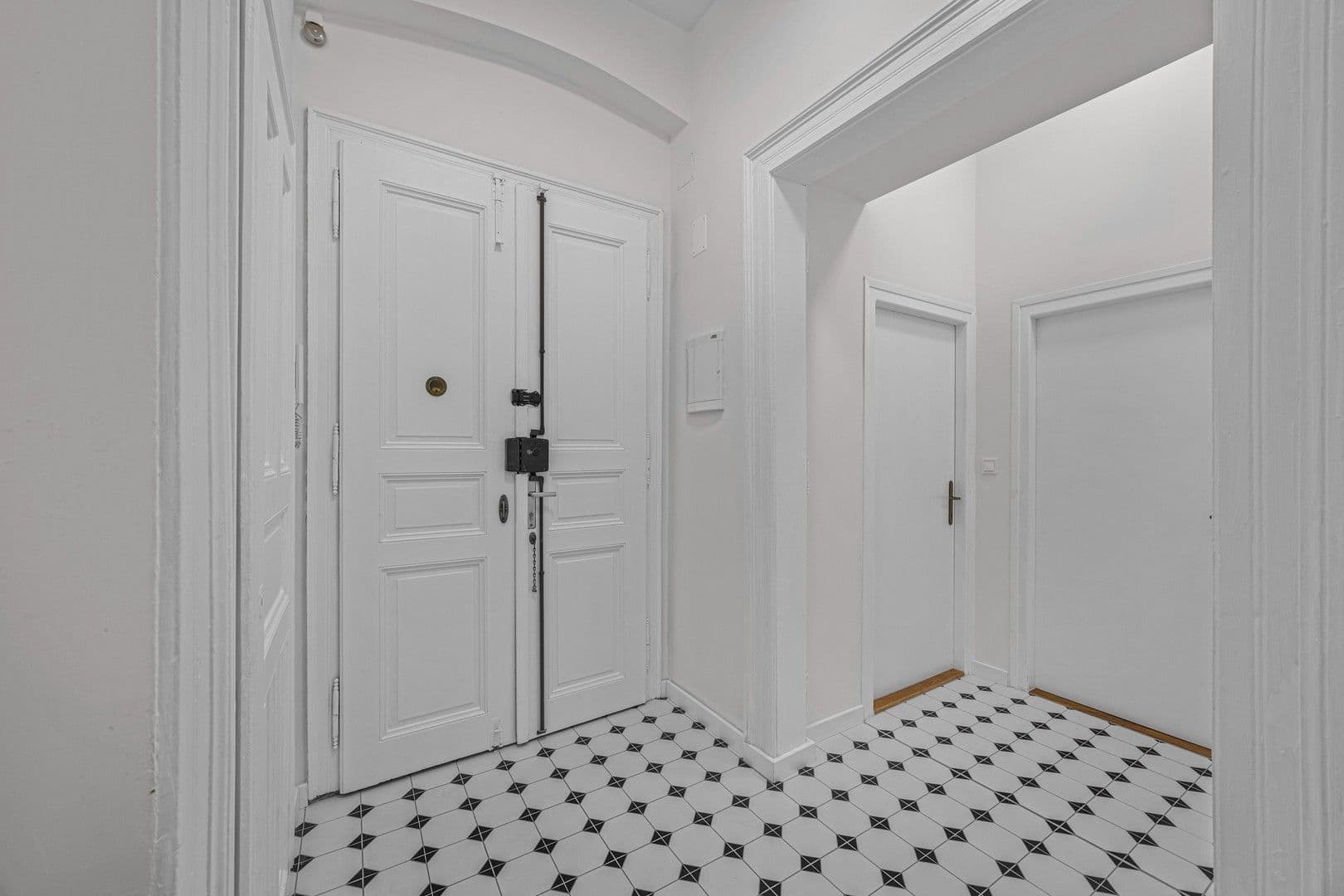 Pronájem bytu 2+1 73 m², Jana Zajíce, Praha, Praha Pronájem bytu 2+1 73 m², Jana Zajíce, Praha, Praha