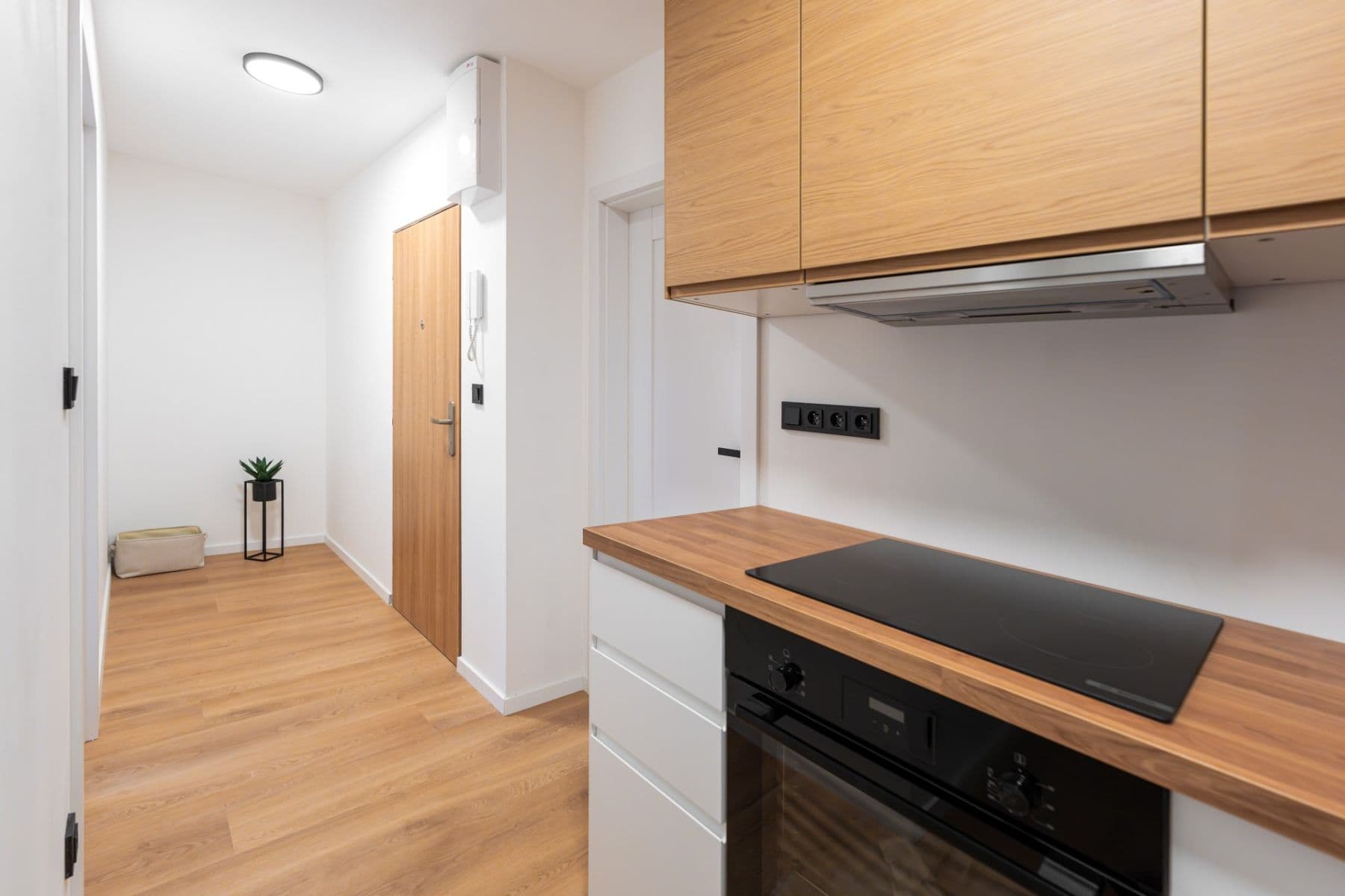 Pronájem bytu 2+1 48 m², Štětínská, Praha, Praha Pronájem bytu 2+1 48 m², Štětínská, Praha, Praha