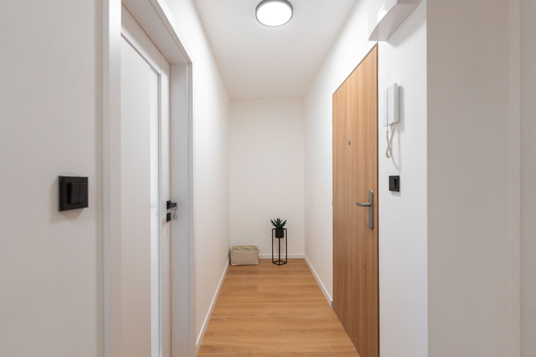 Pronájem bytu 2+1 48 m², Štětínská, Praha, Praha Pronájem bytu 2+1 48 m², Štětínská, Praha, Praha