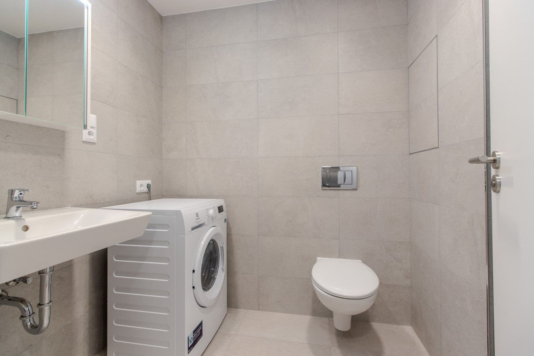 Pronájem bytu 1+kk 32 m², Poděbradská, Praha, Praha Pronájem bytu 1+kk 32 m², Poděbradská, Praha, Praha