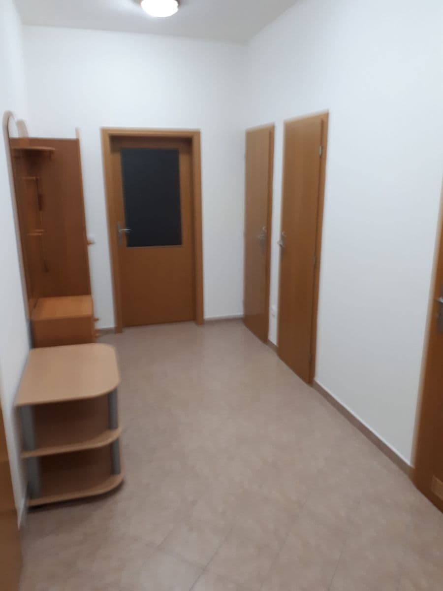 Pronájem bytu 2+1 84 m², Za Pohořelcem, Praha, Praha Pronájem bytu 2+1 84 m², Za Pohořelcem, Praha, Praha