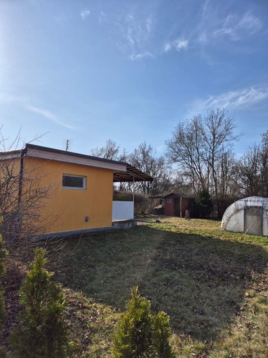 Prodej chaty, chalupy 18 m², pozemek 400 m², Průmyslová, Pardubice, Pardubický kraj Prodej chaty, chalupy 18 m², pozemek 400 m², Průmyslová, Pardubice, Pardubický kraj