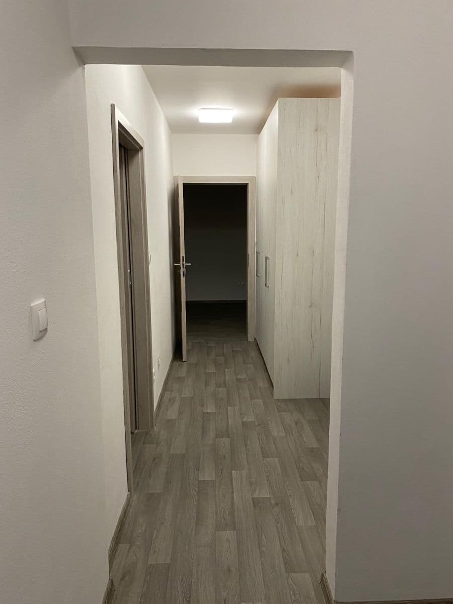 Pronájem bytu 4+1 76 m², Jiráskova, Bruntál, Moravskoslezský kraj Pronájem bytu 4+1 76 m², Jiráskova, Bruntál, Moravskoslezský kraj