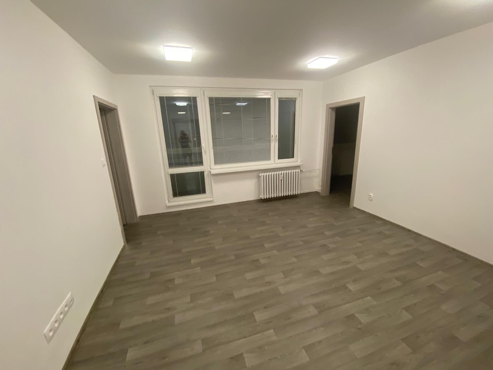 Pronájem bytu 4+1 76 m², Jiráskova, Bruntál, Moravskoslezský kraj Pronájem bytu 4+1 76 m², Jiráskova, Bruntál, Moravskoslezský kraj