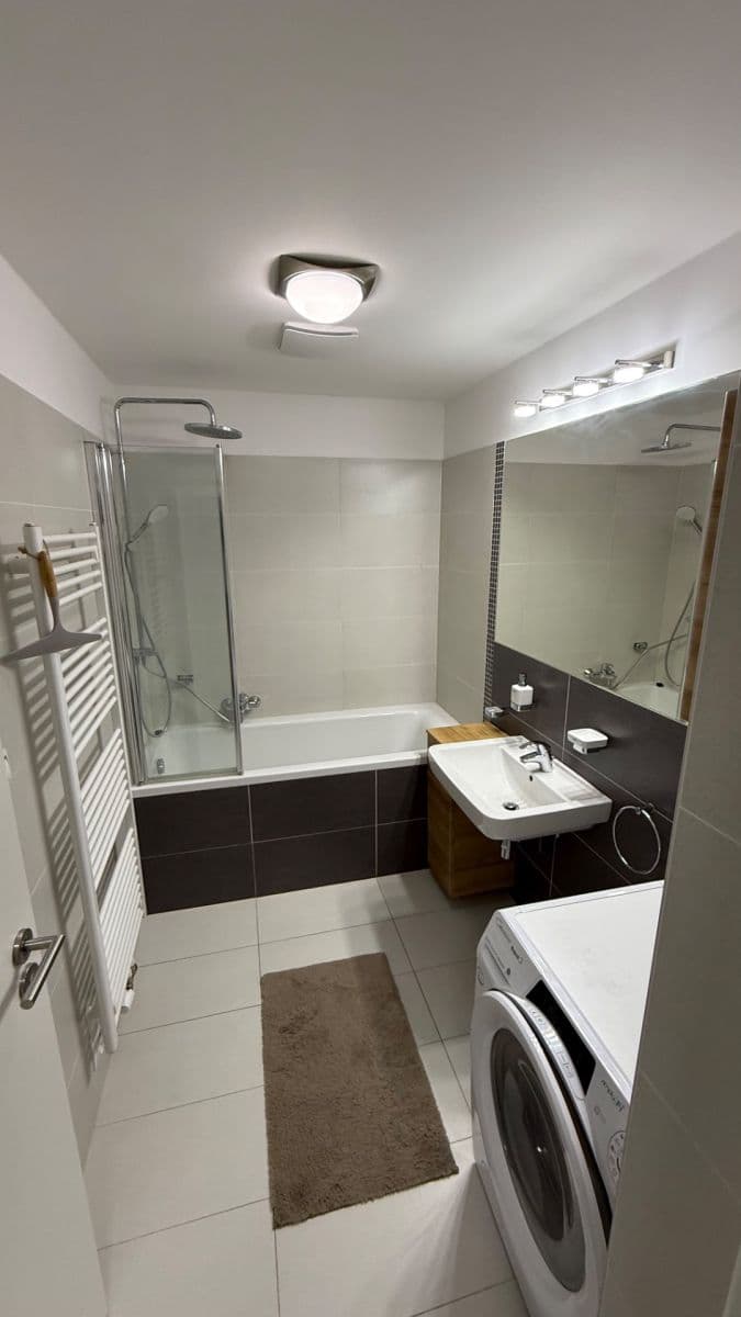 Pronájem bytu 2+kk 65 m², Kigginsova, Brno, Jihomoravský kraj Pronájem bytu 2+kk 65 m², Kigginsova, Brno, Jihomoravský kraj