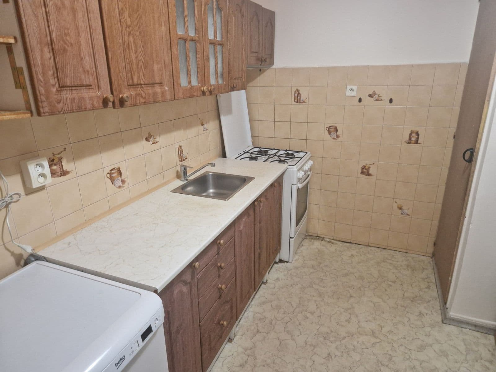 Pronájem bytu 3+1 65 m², Aleše Hrdličky, Ostrava, Moravskoslezský kraj Pronájem bytu 3+1 65 m², Aleše Hrdličky, Ostrava, Moravskoslezský kraj