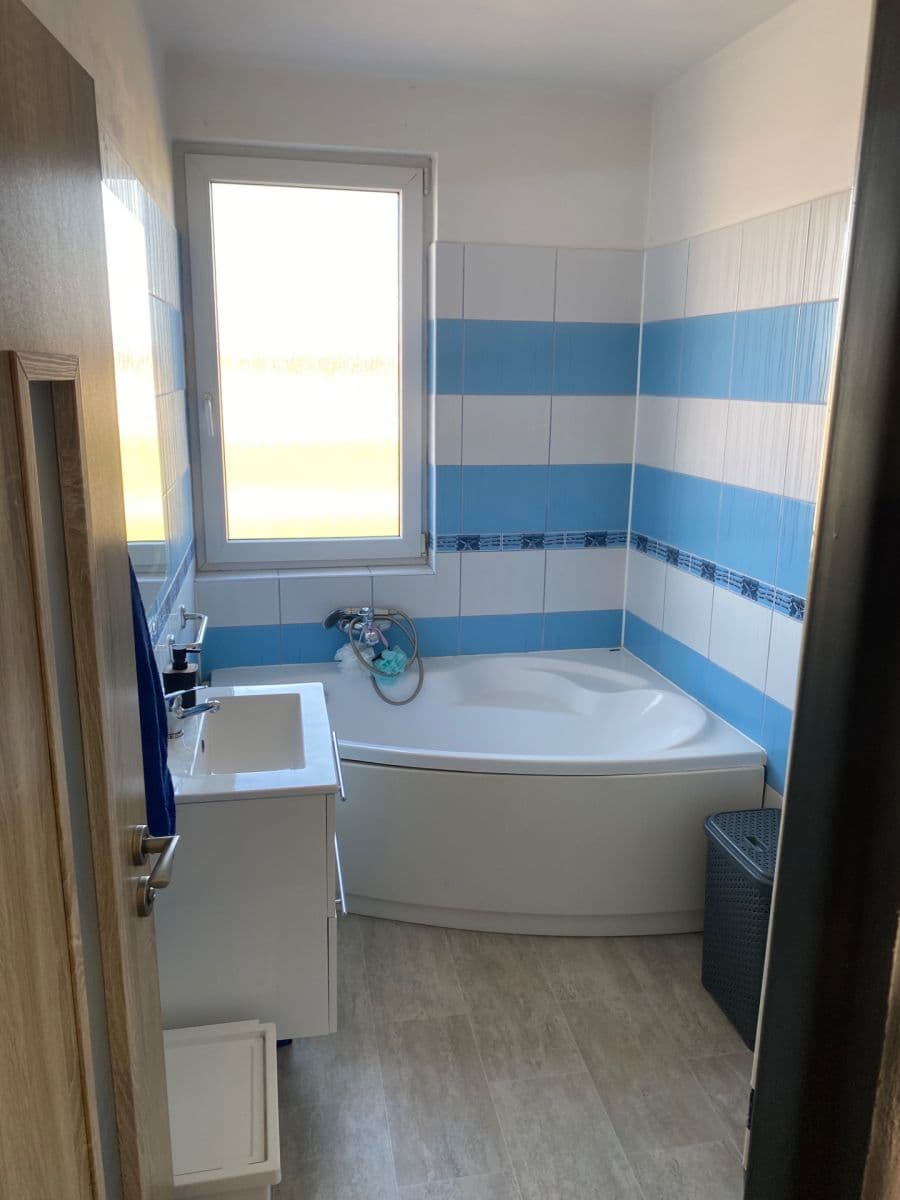 Prodej domu 180 m², pozemek 485 m², Kobylice, Královéhradecký kraj Prodej domu 180 m², pozemek 485 m², Kobylice, Královéhradecký kraj