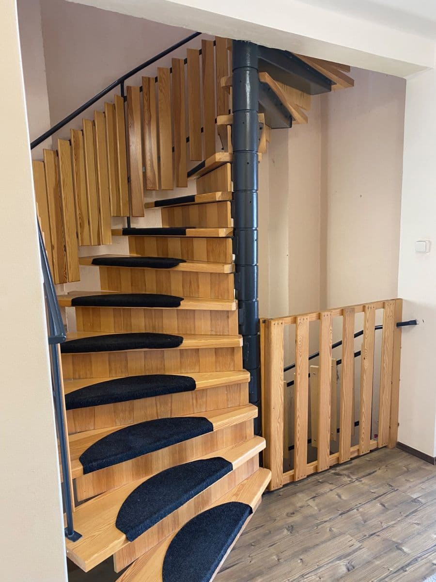 Prodej domu 180 m², pozemek 485 m², Kobylice, Královéhradecký kraj Prodej domu 180 m², pozemek 485 m², Kobylice, Královéhradecký kraj