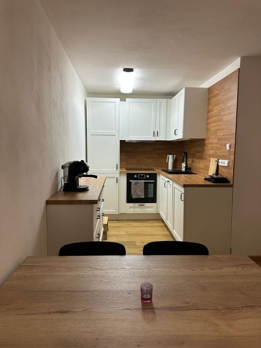 Pronájem bytu 2+kk 45 m², Hrdličkova, Praha, Praha Pronájem bytu 2+kk 45 m², Hrdličkova, Praha, Praha