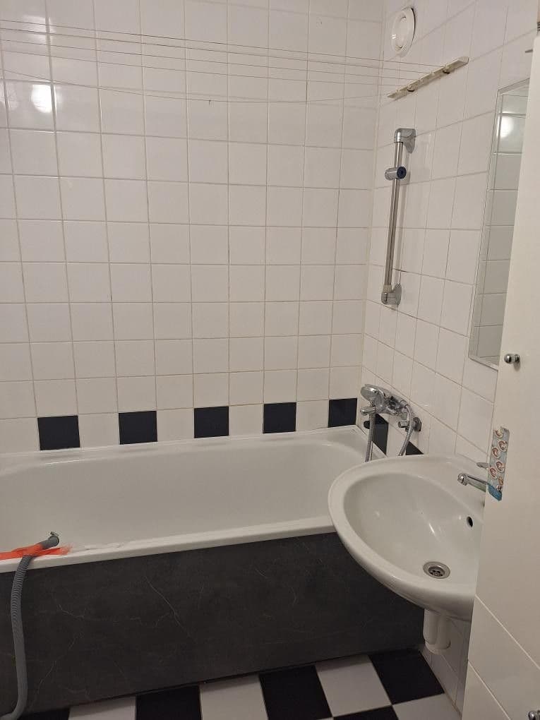 Pronájem bytu 3+1 72 m², N. Frýda, České Budějovice, Jihočeský kraj Pronájem bytu 3+1 72 m², N. Frýda, České Budějovice, Jihočeský kraj