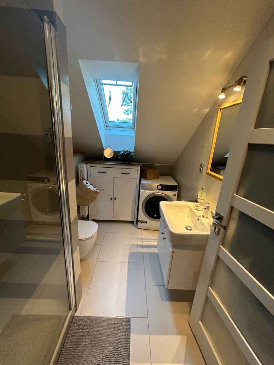 Pronájem bytu 3+kk 80 m², Okruhová, Praha, Praha Pronájem bytu 3+kk 80 m², Okruhová, Praha, Praha