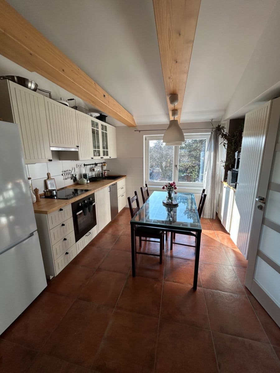 Pronájem bytu 3+kk 80 m², Okruhová, Praha, Praha Pronájem bytu 3+kk 80 m², Okruhová, Praha, Praha