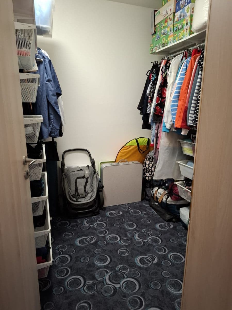 Prodej domu 191 m², pozemek 776 m², Čsl. armády, Holasice, Jihomoravský kraj Prodej domu 191 m², pozemek 776 m², Čsl. armády, Holasice, Jihomoravský kraj