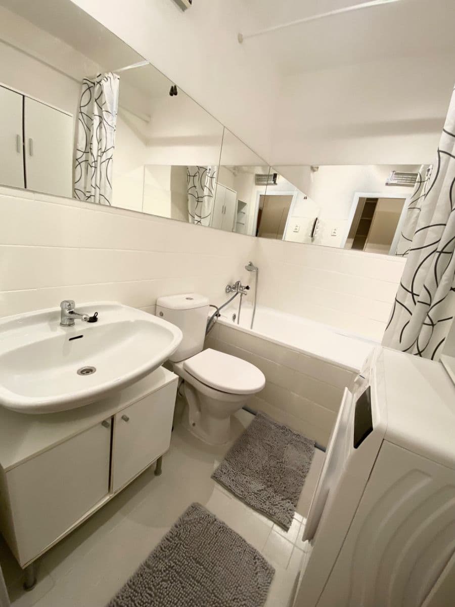 Pronájem bytu 2+1 44 m², Drobného, Dúbravka, Bratislavský kraj Pronájem bytu 2+1 44 m², Drobného, Dúbravka, Bratislavský kraj