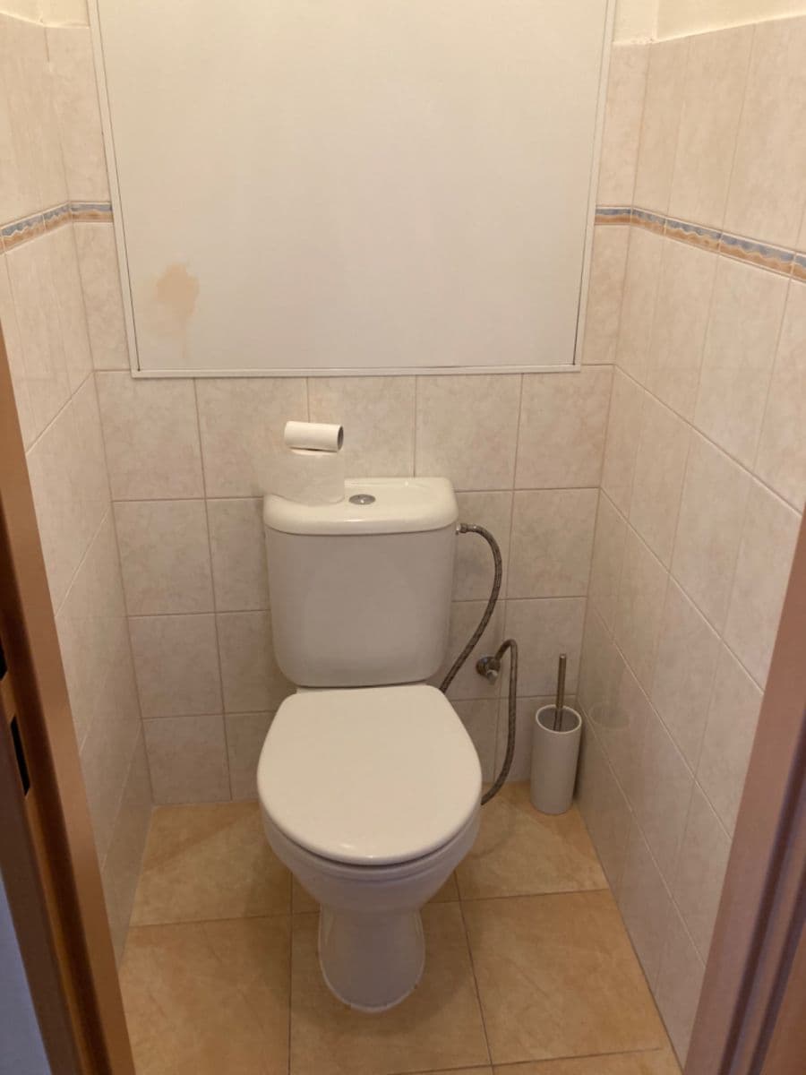 Pronájem bytu 3+1 78 m², Fryčovická, Praha, Praha Pronájem bytu 3+1 78 m², Fryčovická, Praha, Praha