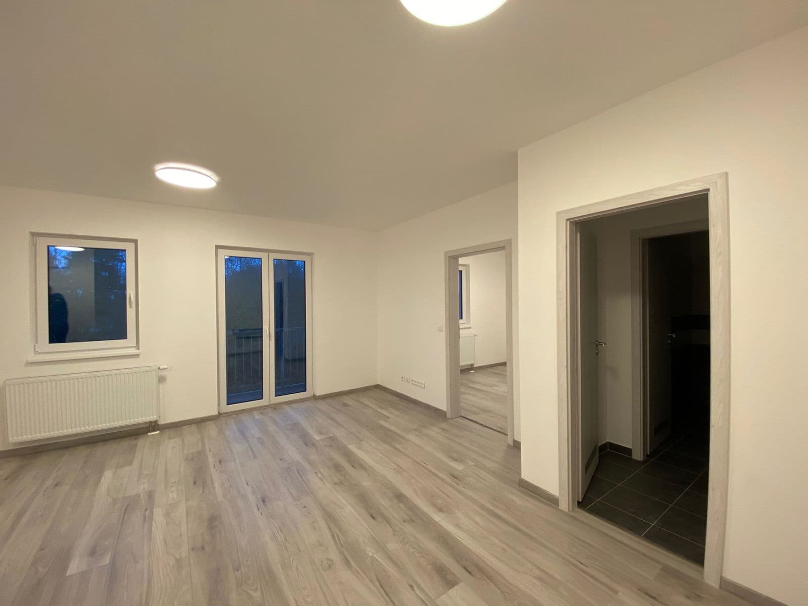 Pronájem bytu 2+kk 44 m², Nádražní, Hrochův Týnec, Pardubický kraj Pronájem bytu 2+kk 44 m², Nádražní, Hrochův Týnec, Pardubický kraj