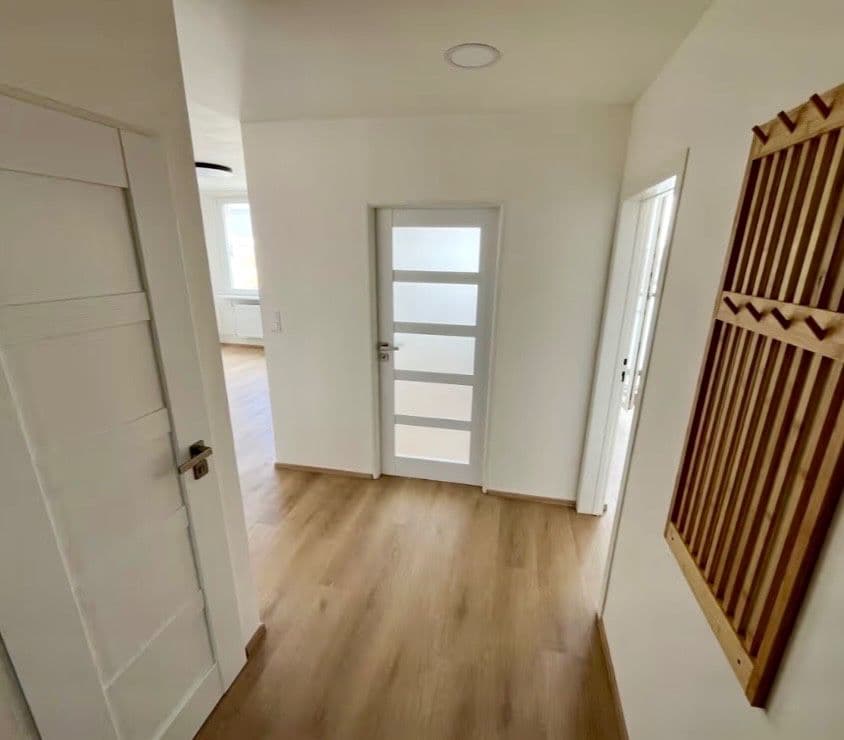 Pronájem bytu 3+1 55 m², Lodžská, Praha, Praha Pronájem bytu 3+1 55 m², Lodžská, Praha, Praha