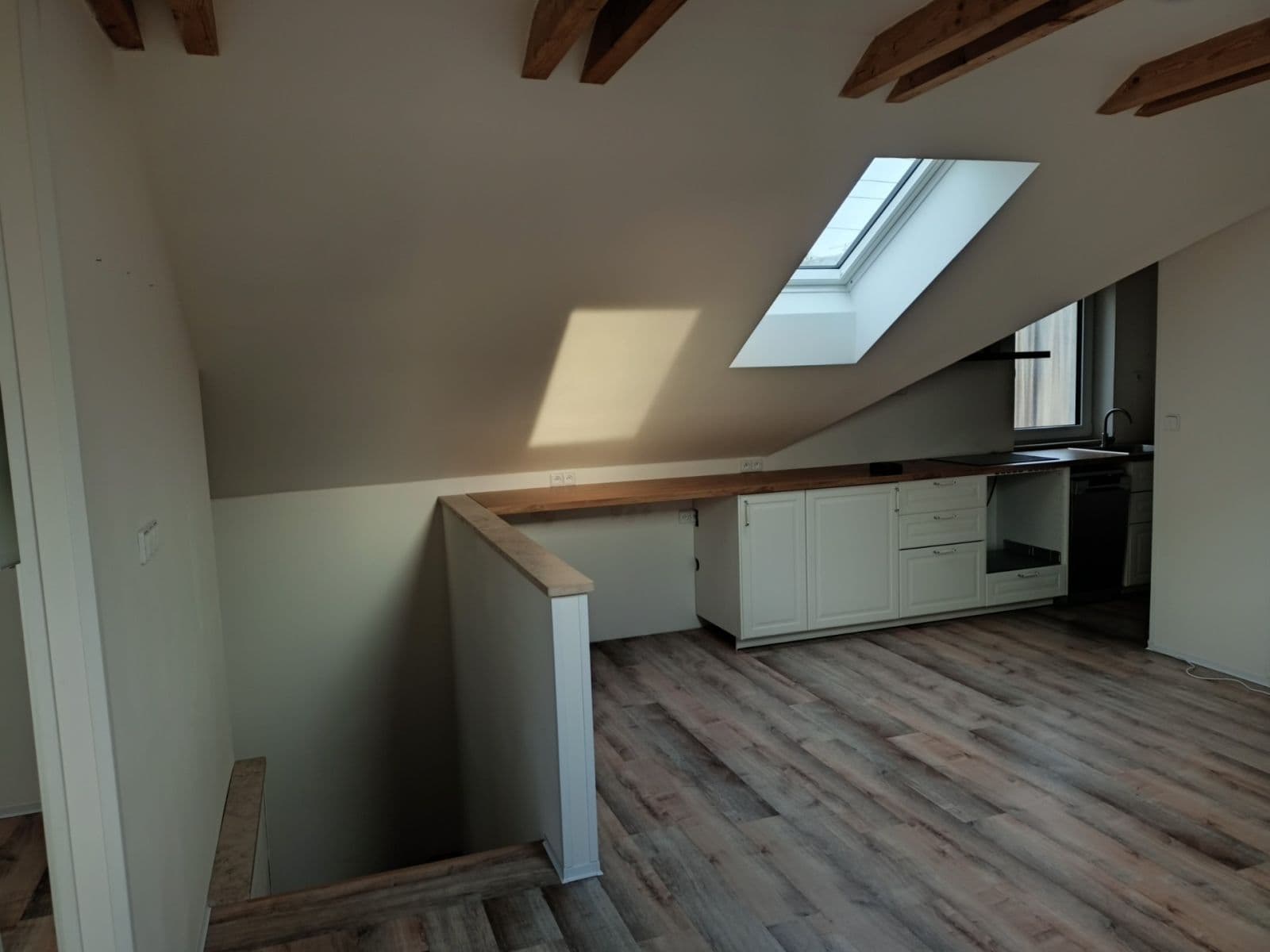 Pronájem bytu 3+kk 68 m², V chaloupkách, Lety, Středočeský kraj Pronájem bytu 3+kk 68 m², V chaloupkách, Lety, Středočeský kraj