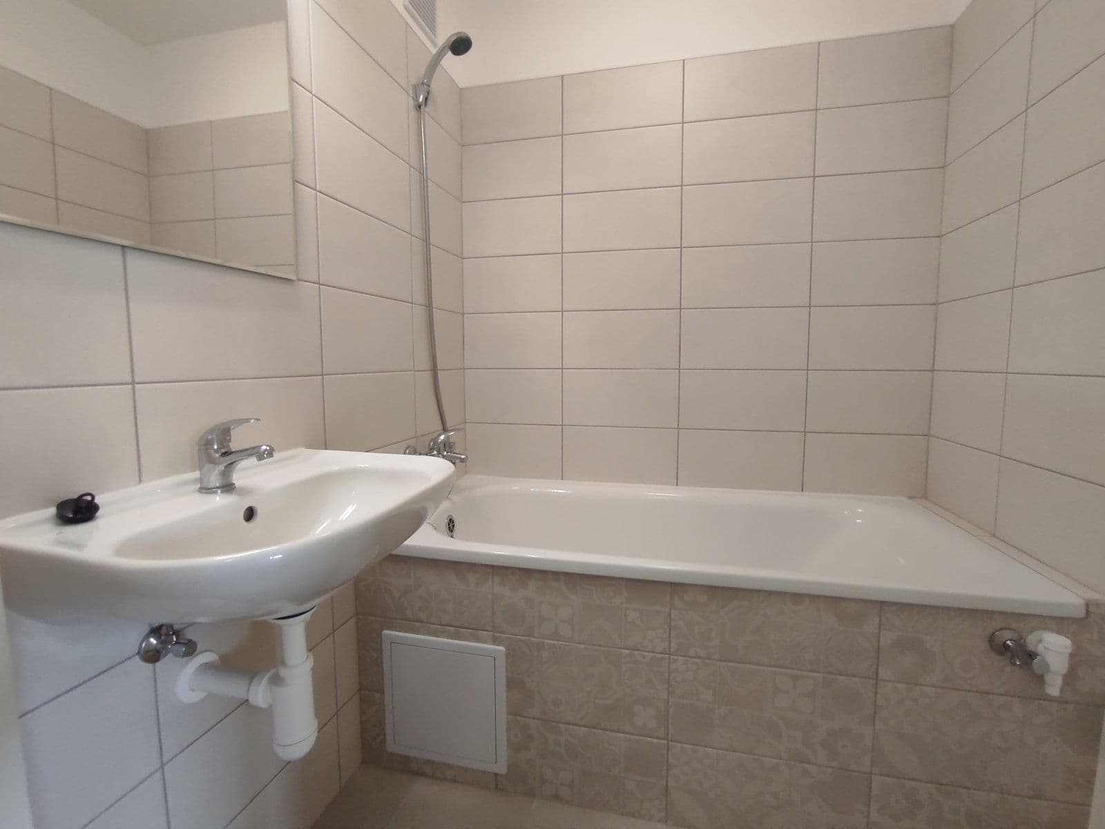 Pronájem bytu 3+1 54 m², Masarykova třída, Orlová, Moravskoslezský kraj Pronájem bytu 3+1 54 m², Masarykova třída, Orlová, Moravskoslezský kraj
