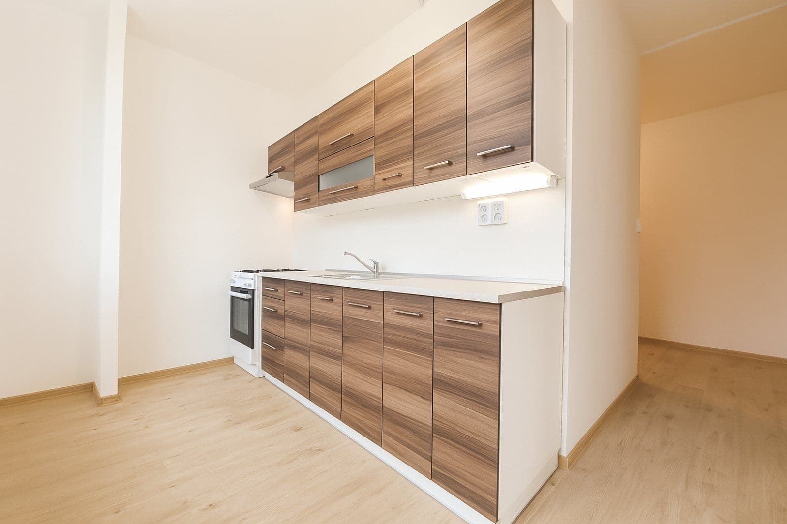Pronájem bytu 2+1 56 m², Masarykova třída, Orlová, Moravskoslezský kraj Pronájem bytu 2+1 56 m², Masarykova třída, Orlová, Moravskoslezský kraj