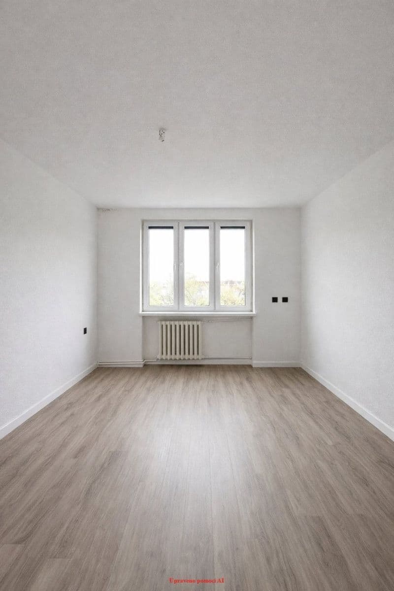 Pronájem bytu 3+1 70 m², Hornická, Orlová, Moravskoslezský kraj Pronájem bytu 3+1 70 m², Hornická, Orlová, Moravskoslezský kraj