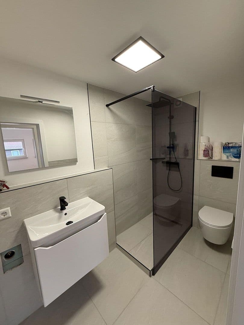 Pronájem bytu 3+1 75 m², Nordbahnhofstr., Stuttgart, Bádensko-Württembersko Pronájem bytu 3+1 75 m², Nordbahnhofstr., Stuttgart, Bádensko-Württembersko