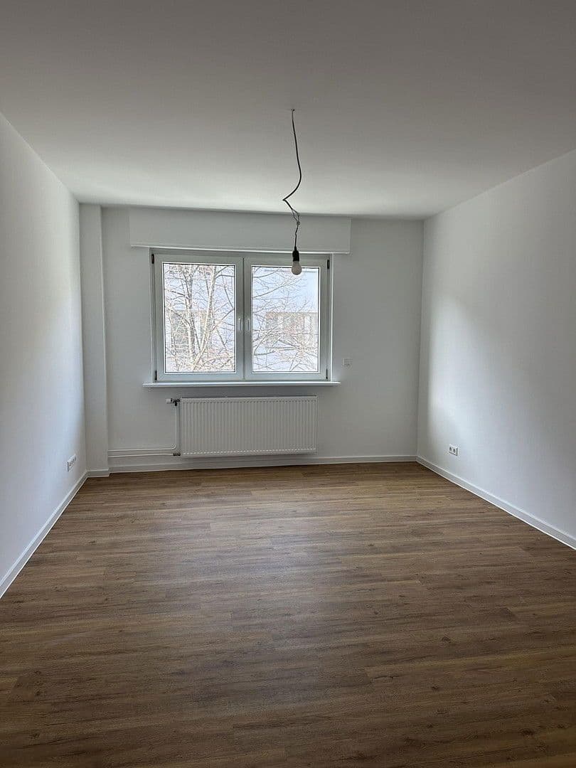Pronájem bytu 2+1 65 m², Augartenstraße 27, Mannheim, Bádensko-Württembersko Pronájem bytu 2+1 65 m², Augartenstraße 27, Mannheim, Bádensko-Württembersko