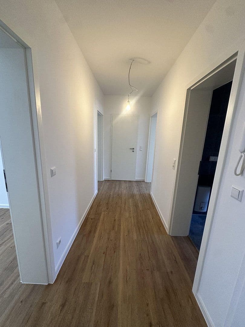 Pronájem bytu 2+1 65 m², Augartenstraße 27, Mannheim, Bádensko-Württembersko Pronájem bytu 2+1 65 m², Augartenstraße 27, Mannheim, Bádensko-Württembersko