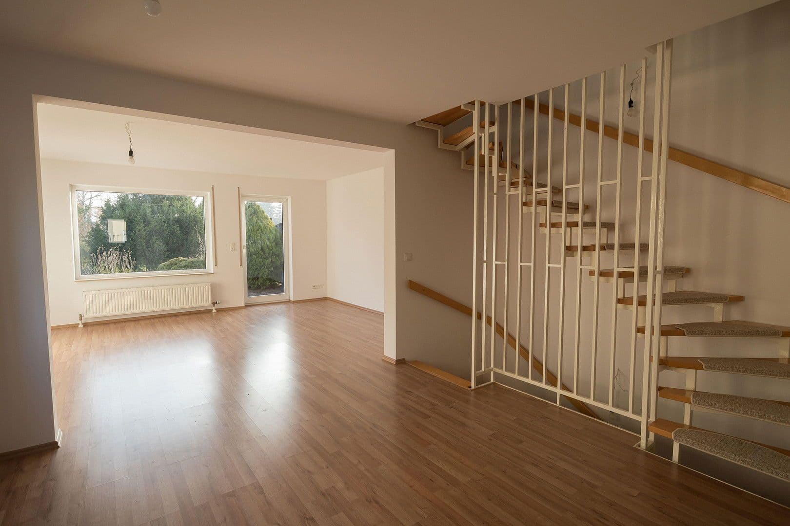 Pronájem domu 120 m², pozemek 285 m², Berlin, Berlín Pronájem domu 120 m², pozemek 285 m², Berlin, Berlín