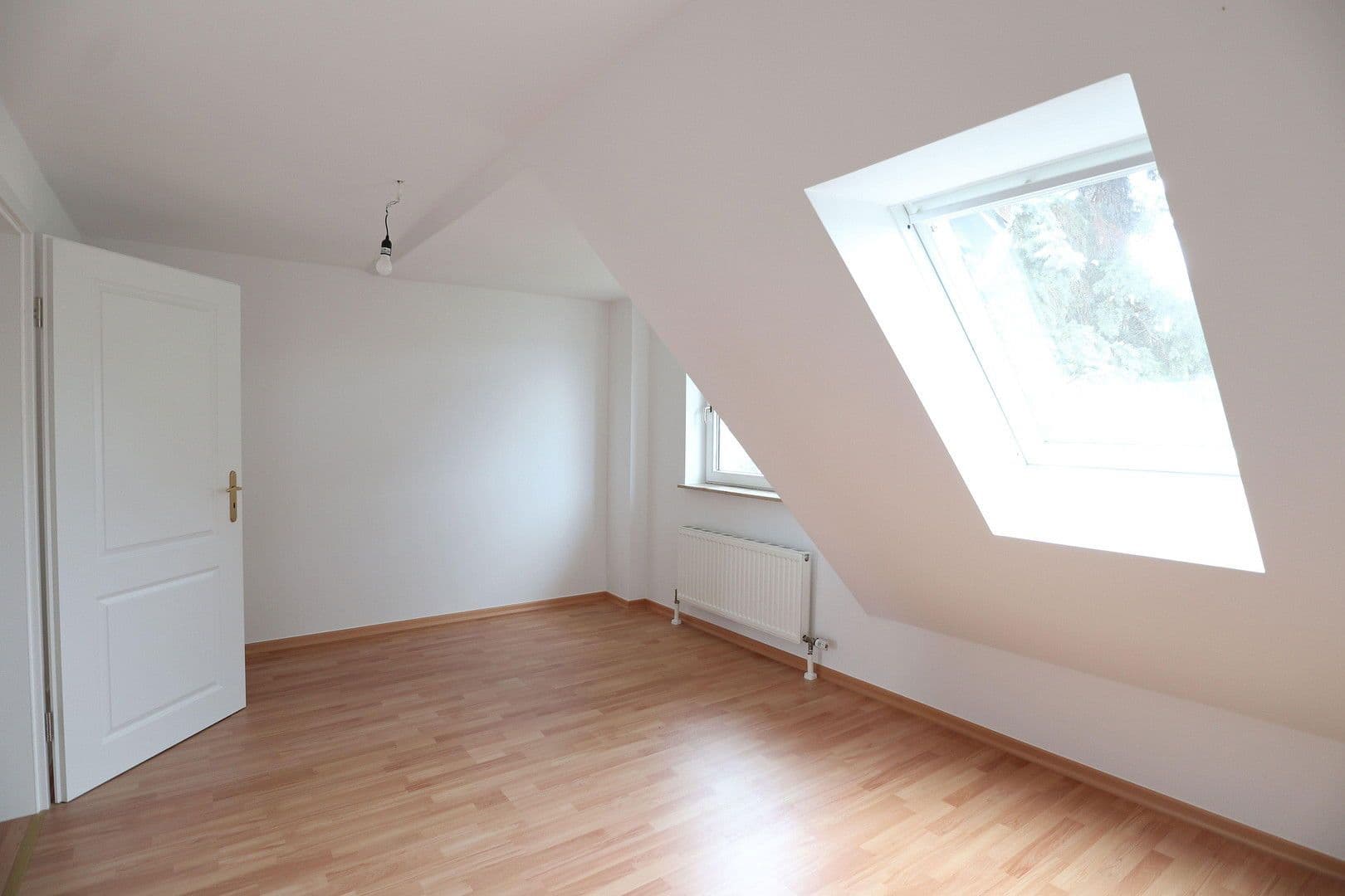 Pronájem domu 120 m², pozemek 285 m², Berlin, Berlín Pronájem domu 120 m², pozemek 285 m², Berlin, Berlín