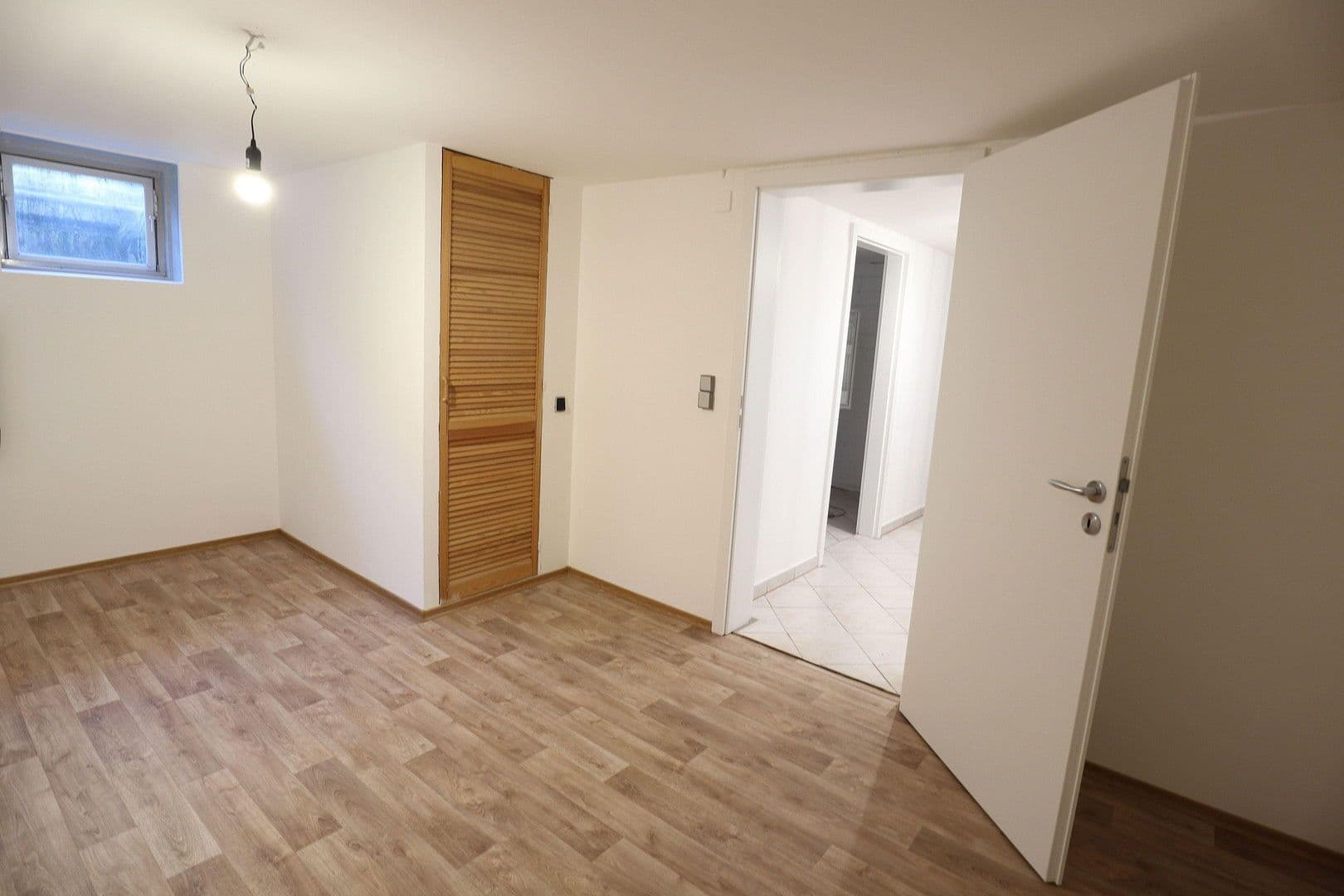 Pronájem domu 120 m², pozemek 285 m², Berlin, Berlín Pronájem domu 120 m², pozemek 285 m², Berlin, Berlín