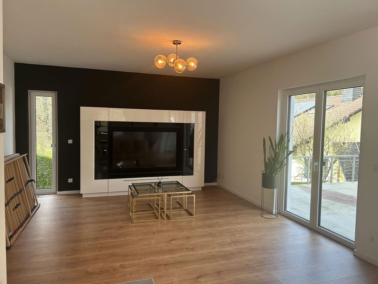 Pronájem domu 225 m², pozemek 1.012 m², Im Brochenbachtal 5, Sankt Katharinen, Porýní-Falc Pronájem domu 225 m², pozemek 1.012 m², Im Brochenbachtal 5, Sankt Katharinen, Porýní-Falc