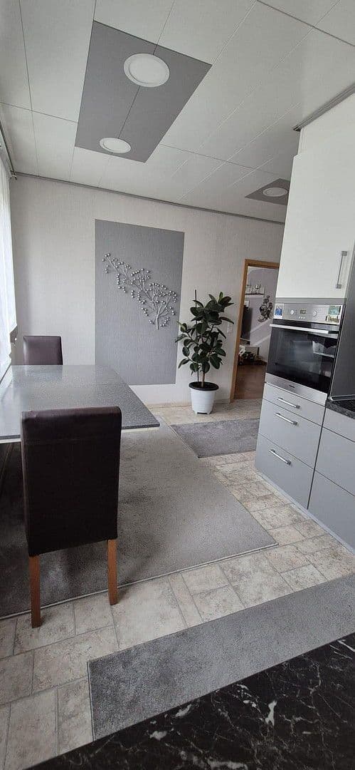 Prodej bytu 4+1 120 m², Wertheim, Bádensko-Württembersko Prodej bytu 4+1 120 m², Wertheim, Bádensko-Württembersko