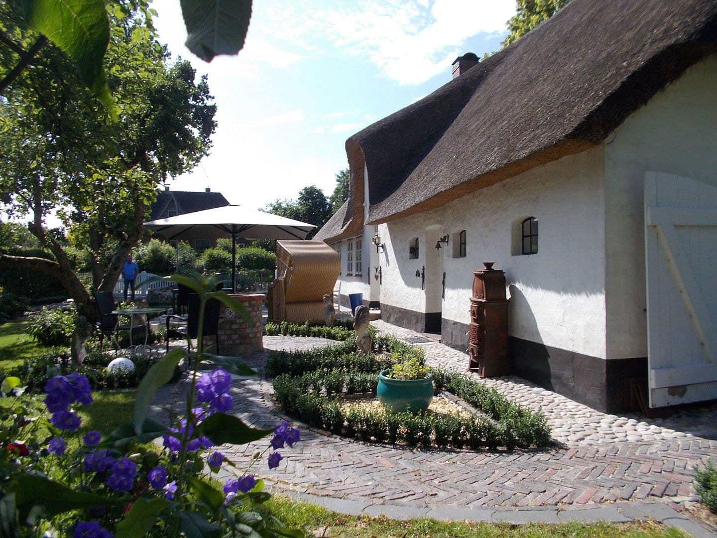 Prodej domu 129 m², pozemek 1.021 m², Schlossbergstraße 6, Stadum, Šlesvicko-Holštýnsko Prodej domu 129 m², pozemek 1.021 m², Schlossbergstraße 6, Stadum, Šlesvicko-Holštýnsko