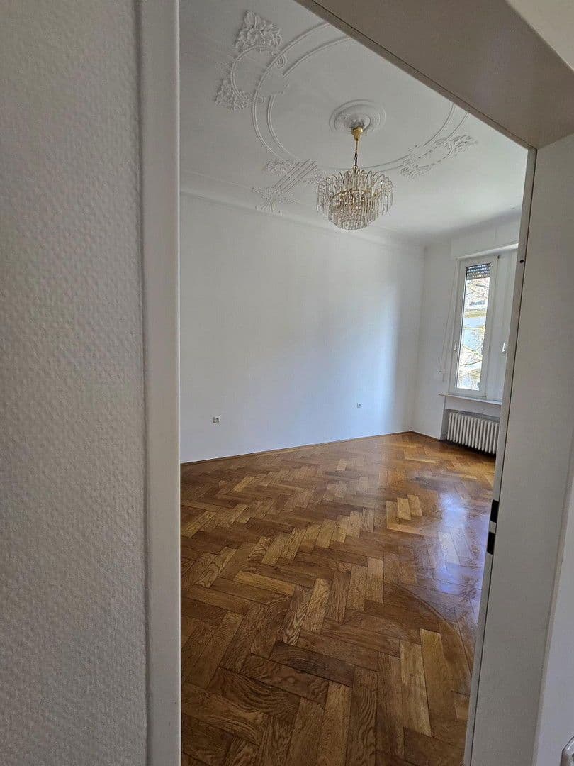 Pronájem bytu 2+1 65 m², Offenbach, Hessen Pronájem bytu 2+1 65 m², Offenbach, Hessen