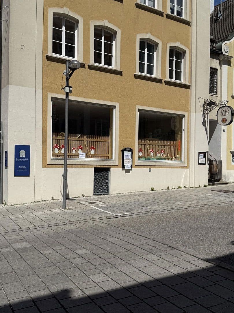 Pronájem nebytového prostoru 136 m², Spitalstrasse 17, Ellwangen (Jagst), Bádensko-Württembersko Pronájem nebytového prostoru 136 m², Spitalstrasse 17, Ellwangen (Jagst), Bádensko-Württembersko