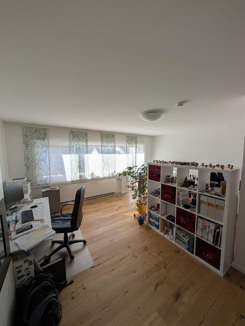 Prodej domu 188 m², pozemek 222 m², Leonberg, Bádensko-Württembersko Prodej domu 188 m², pozemek 222 m², Leonberg, Bádensko-Württembersko