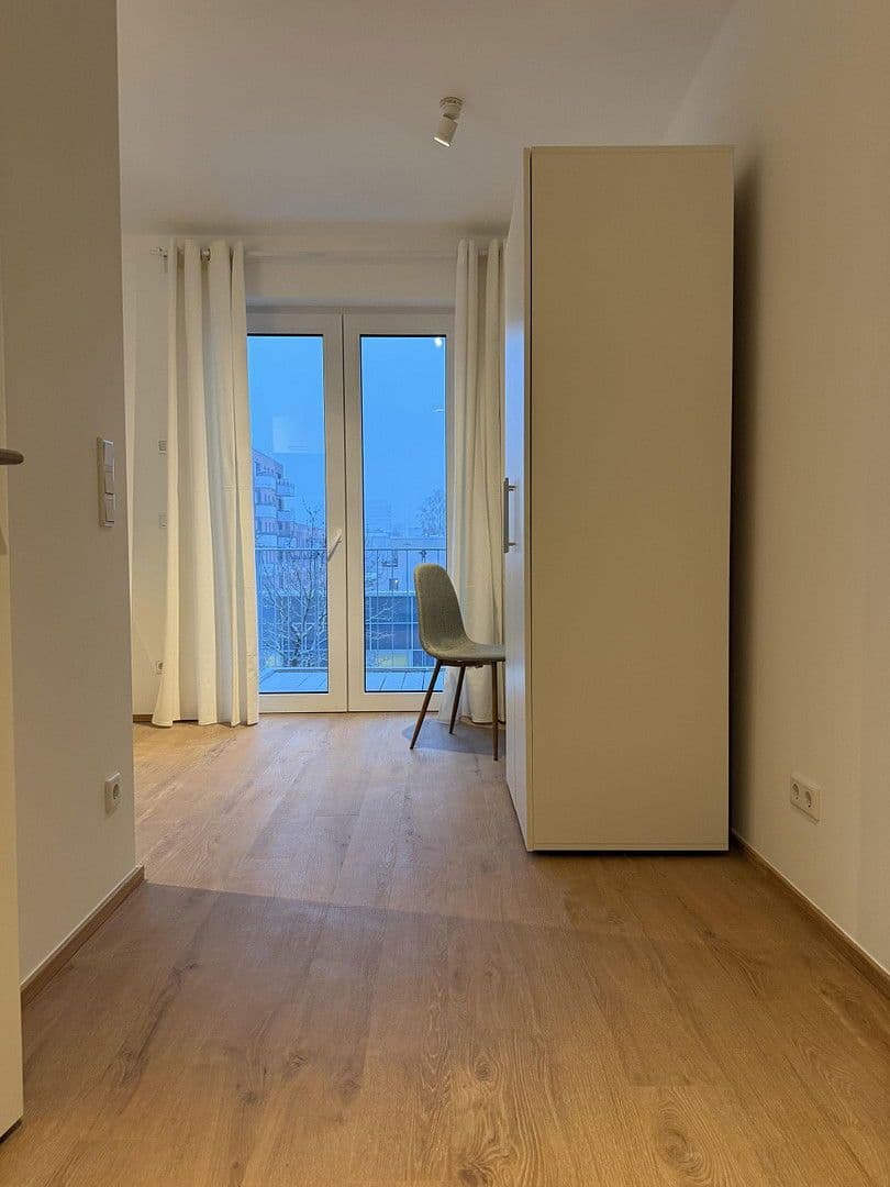 Pronájem bytu 1+1 26 m², Berlin, Berlín Pronájem bytu 1+1 26 m², Berlin, Berlín