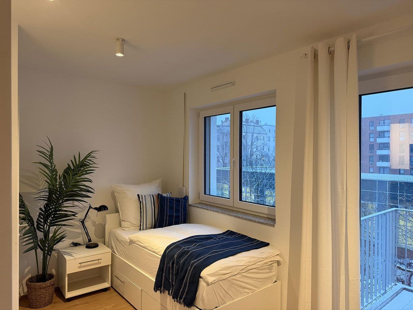 Pronájem bytu 1+1 26 m², Berlin, Berlín Pronájem bytu 1+1 26 m², Berlin, Berlín