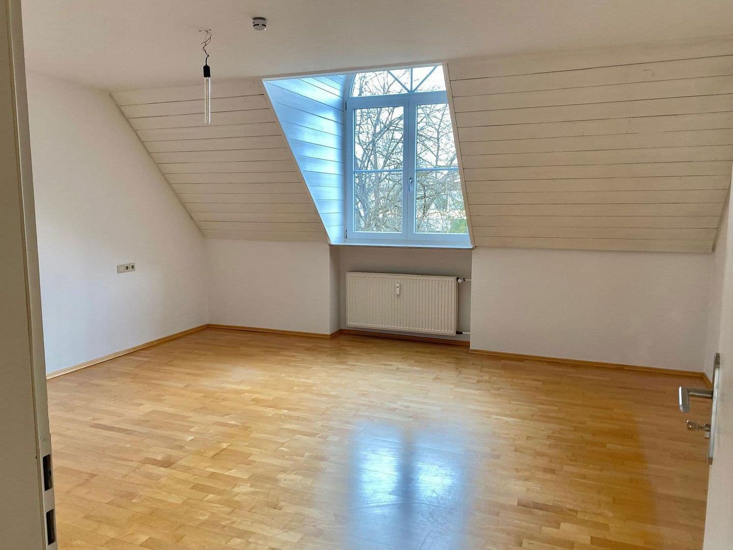 Prodej bytu 6+1 220 m², Lehenstr. 25, Donaueschingen, Bádensko-Württembersko Prodej bytu 6+1 220 m², Lehenstr. 25, Donaueschingen, Bádensko-Württembersko