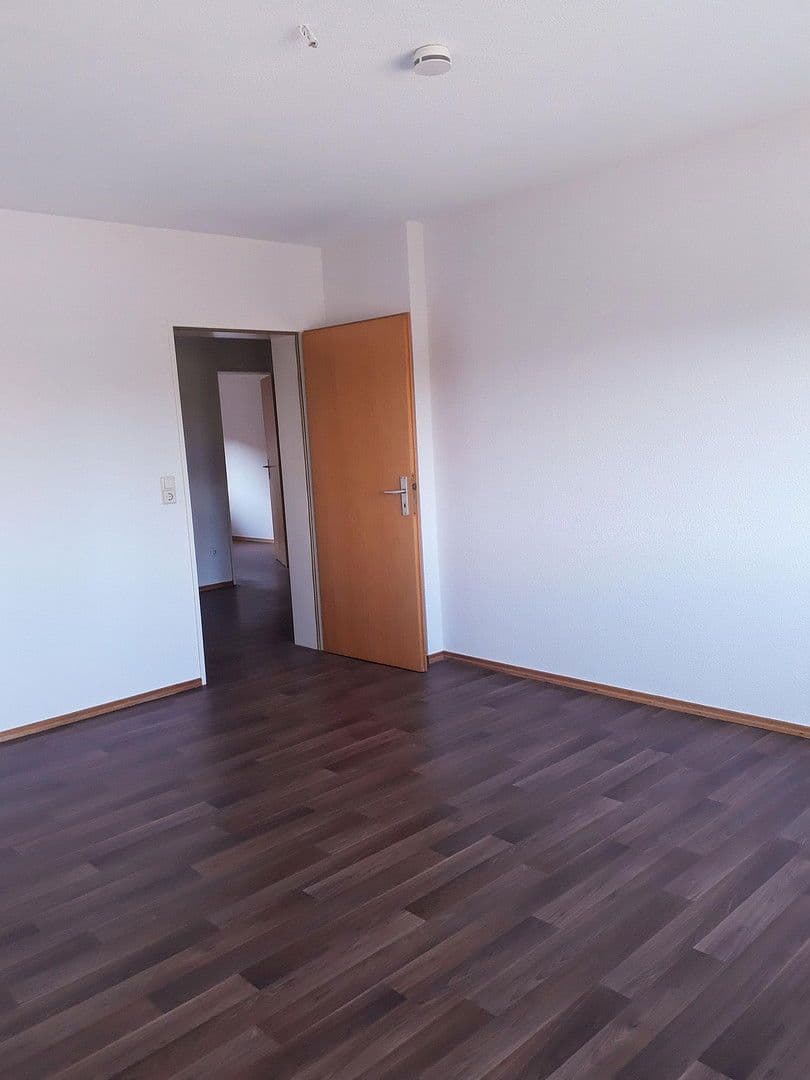 Pronájem bytu 3+1 86 m², Ludwigshafen, Porýní-Falc Pronájem bytu 3+1 86 m², Ludwigshafen, Porýní-Falc