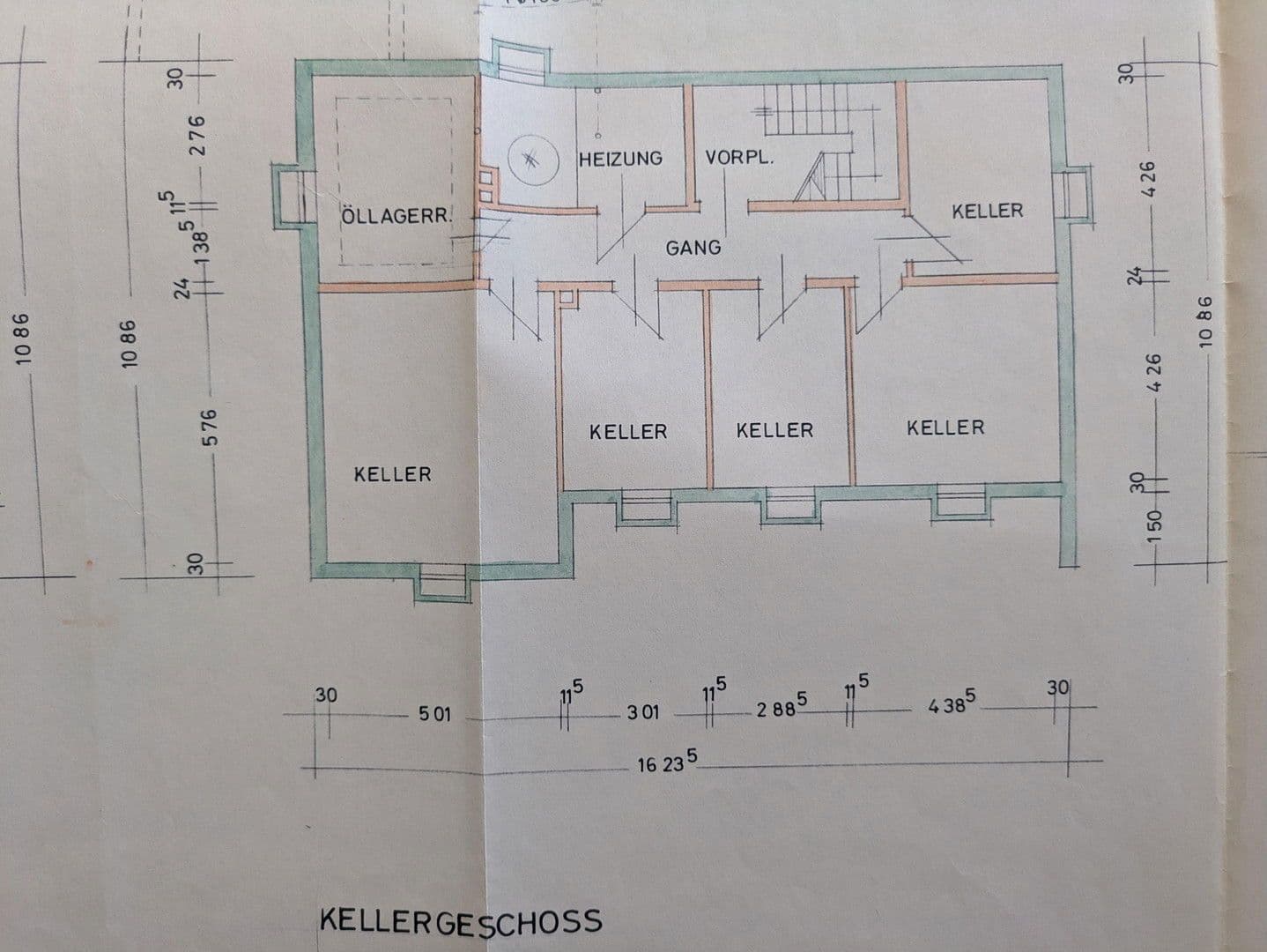 Prodej domu 339 m², pozemek 1.077 m², Schwanenstraße 3, Kelheim, Bavorsko Prodej domu 339 m², pozemek 1.077 m², Schwanenstraße 3, Kelheim, Bavorsko