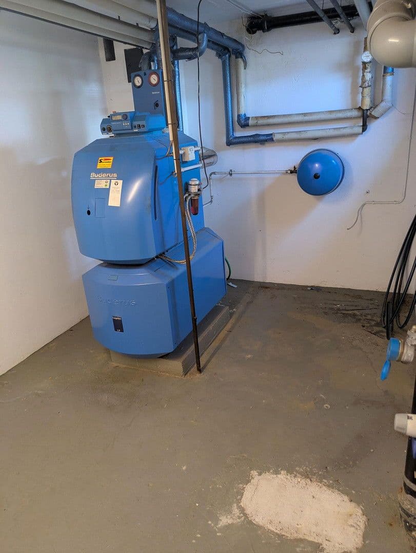 Prodej domu 339 m², pozemek 1.077 m², Schwanenstraße 3, Kelheim, Bavorsko Prodej domu 339 m², pozemek 1.077 m², Schwanenstraße 3, Kelheim, Bavorsko