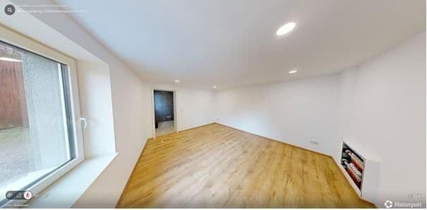 Prodej domu 123 m², pozemek 360 m², Heuthener Straße 2, Dingelstädt, Durynsko Prodej domu 123 m², pozemek 360 m², Heuthener Straße 2, Dingelstädt, Durynsko