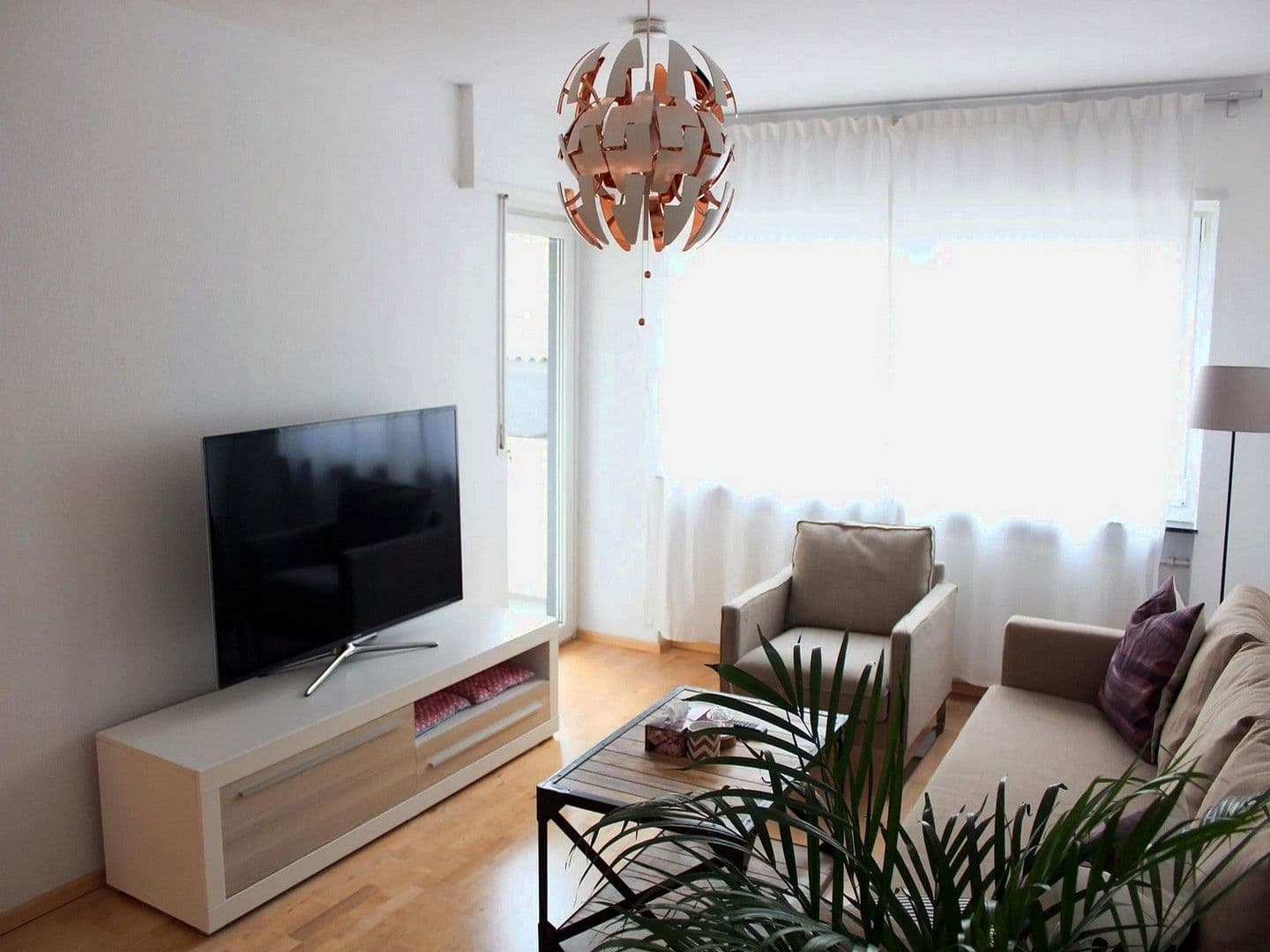 Pronájem bytu 2+1 49 m², Mannheim, Bádensko-Württembersko Pronájem bytu 2+1 49 m², Mannheim, Bádensko-Württembersko