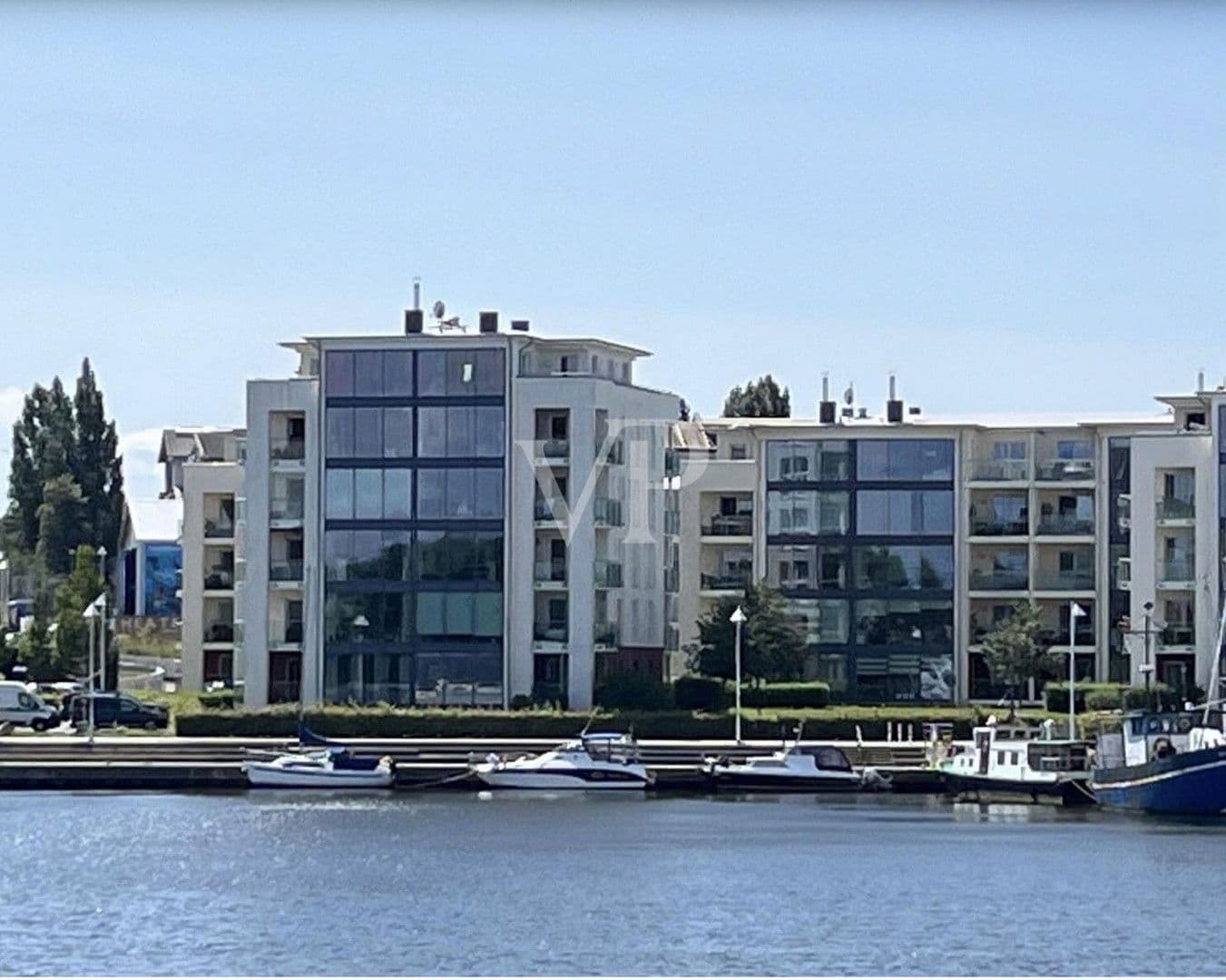 Pronájem bytu 2+1 73 m², Rostock, Mecklenburg-Vorpommern Pronájem bytu 2+1 73 m², Rostock, Mecklenburg-Vorpommern