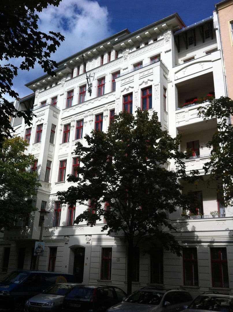 Prodej kanceláře 94 m², Erich-Weinert-Str. 5, Berlin, Berlín Prodej kanceláře 94 m², Erich-Weinert-Str. 5, Berlin, Berlín