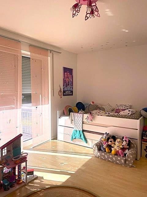 Pronájem domu 172 m², pozemek 325 m², Schneemannstrasse 0, München, Bavorsko Pronájem domu 172 m², pozemek 325 m², Schneemannstrasse 0, München, Bavorsko